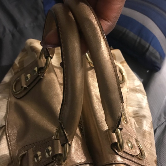 Gold Coach Bag - Picture 7 of 8